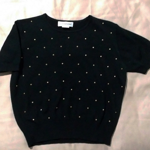 OUTLANDER - Picture 2 of 4